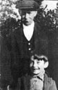 Solomon (Sammy) Courtney 1867 - 1948   with Louis Courtney 1923 - 1969, 